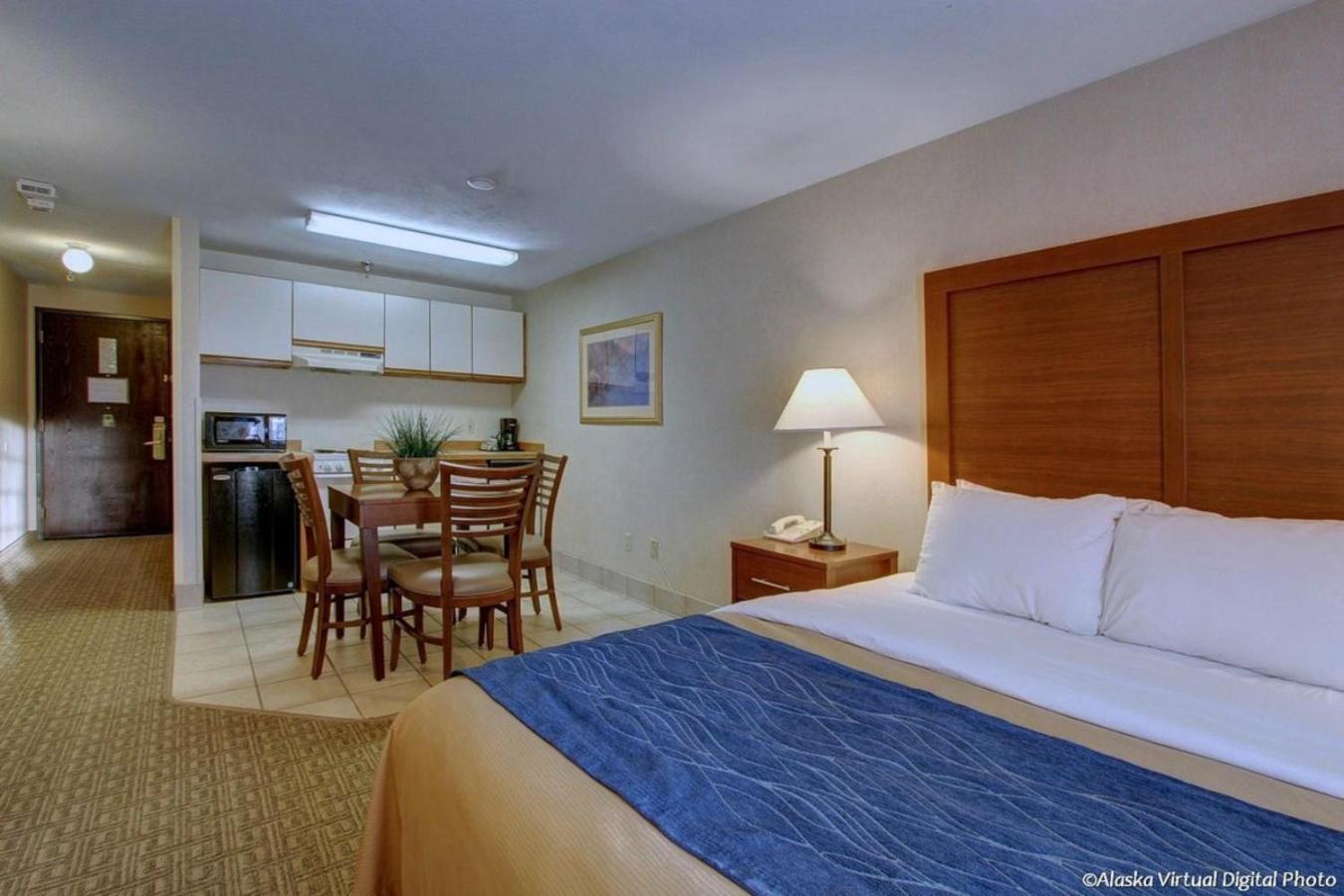 Wingate By Wyndham Anchorage Downtown - Ship Creek Hotel Exterior photo