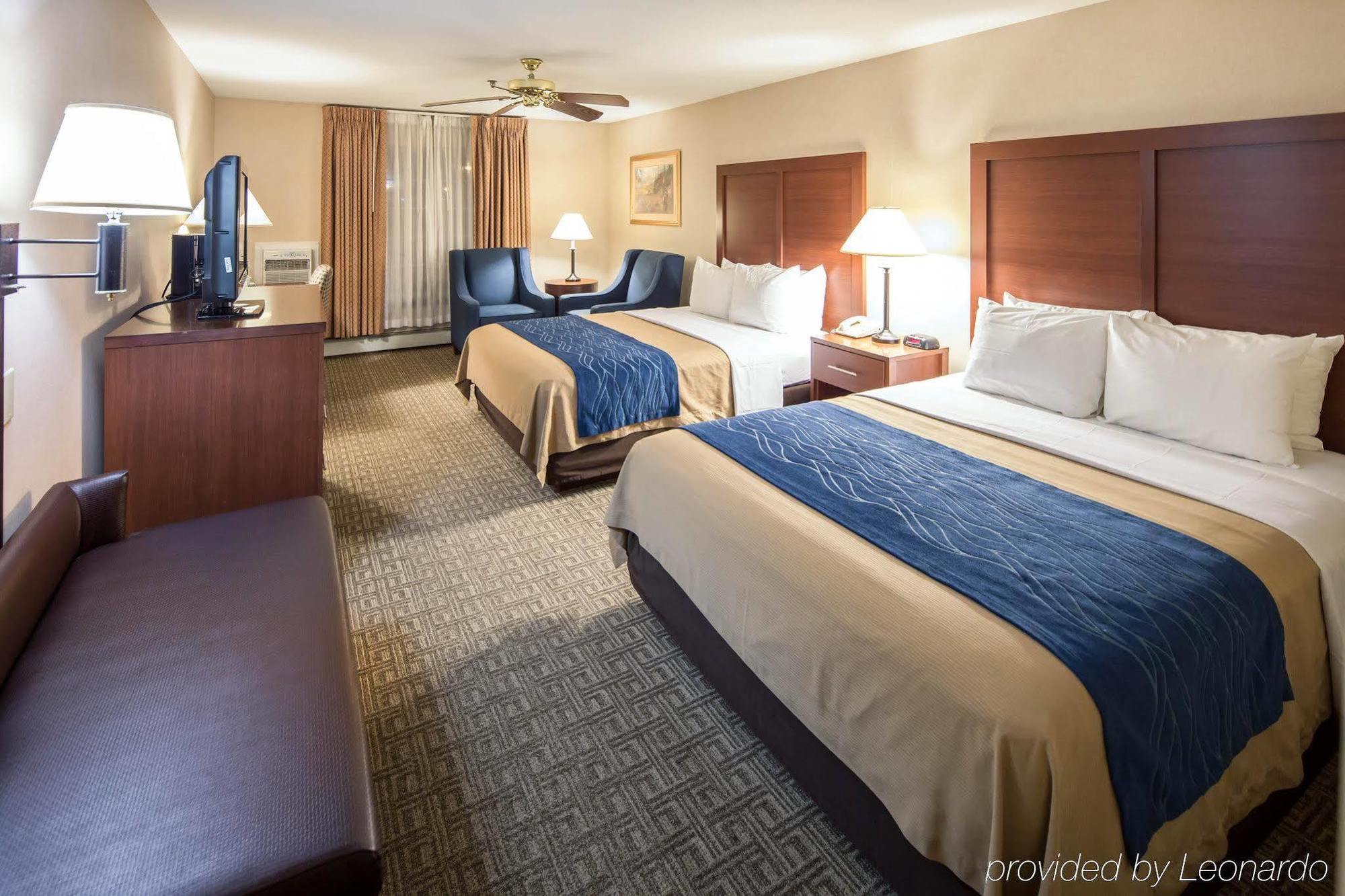 Wingate By Wyndham Anchorage Downtown - Ship Creek Hotel Exterior photo